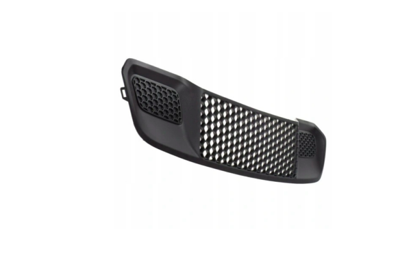 GRILL ZDERZAKA DOLNY JEEP GRAND CHEROKEE WK2 ( KOD OE 68310777AB )