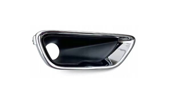 RAMKA HALOGENU CHROM JEEP GRAND CHEROKEE WK2 ( KOD OE 68261710AA )