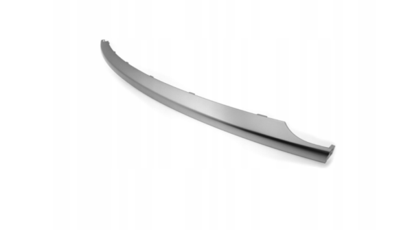 Alternative view of LISTWA ZDERZAKA JEEP GRAND CHEROKEE WK2 ( KOD OE 5ZT53SZ7AA )