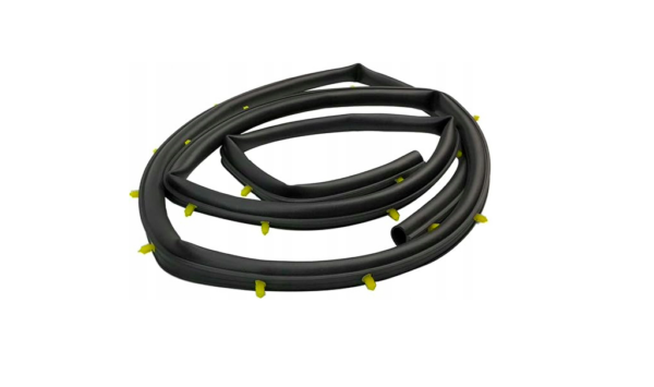 USZCZELKA PASA GÓRA ( KOD OE 68070493AA )