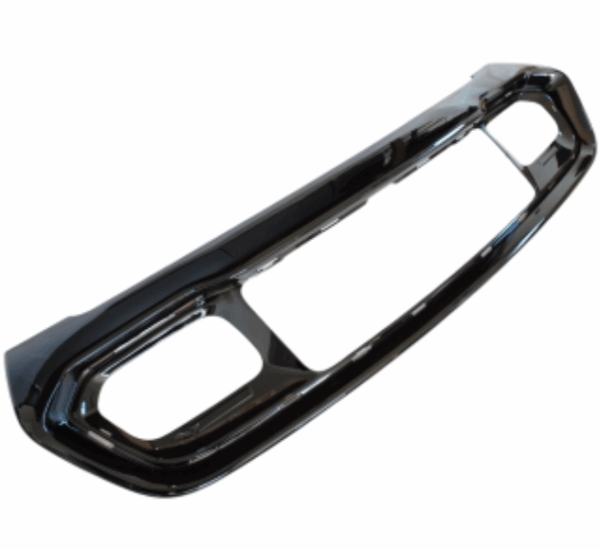 RAMKA ATRAPY ZDERZAKA CZARNA JEEP ( KOD OE 68310779AA )